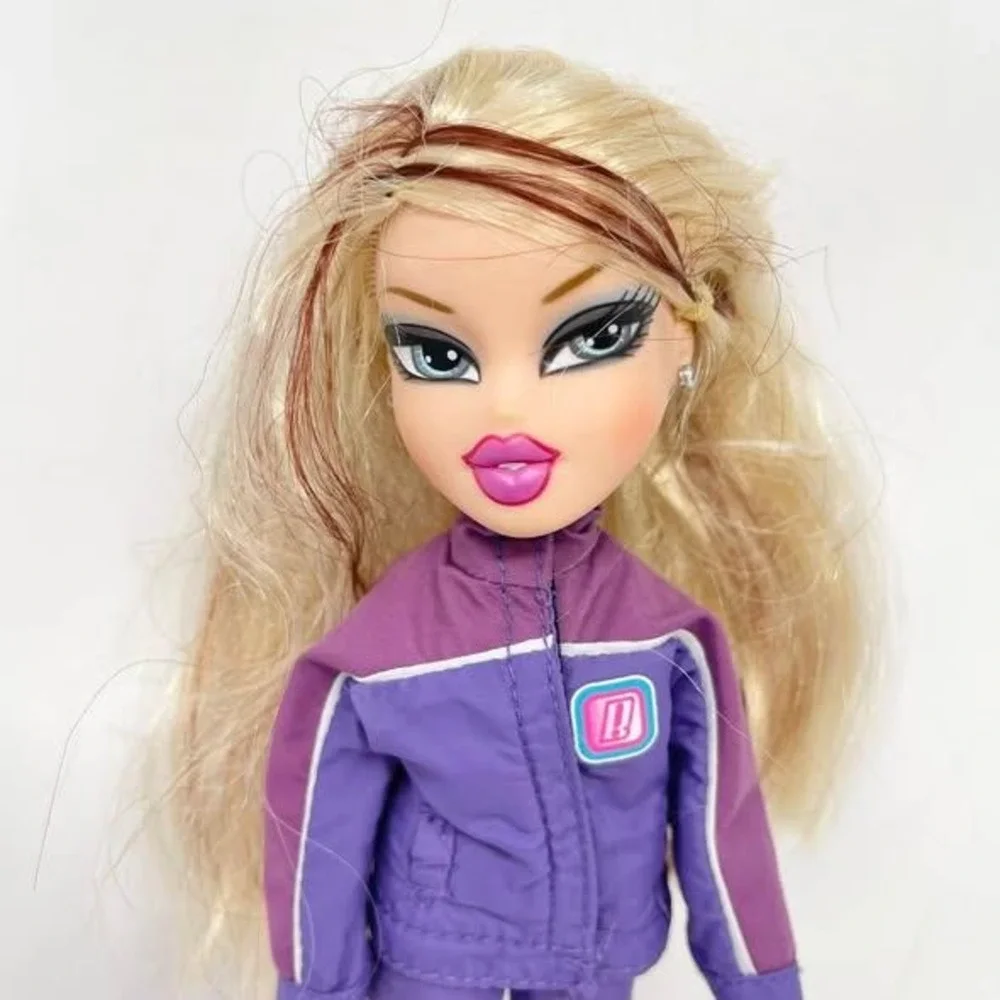 Bratz Lilee Play Sportz Snowboarding Doll 2001 Purple Outfit MGA Y2K